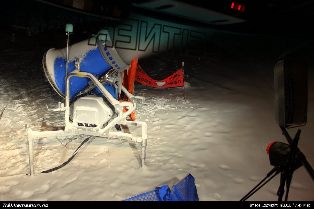 TRYKK FOR � LUKKE VINDUET