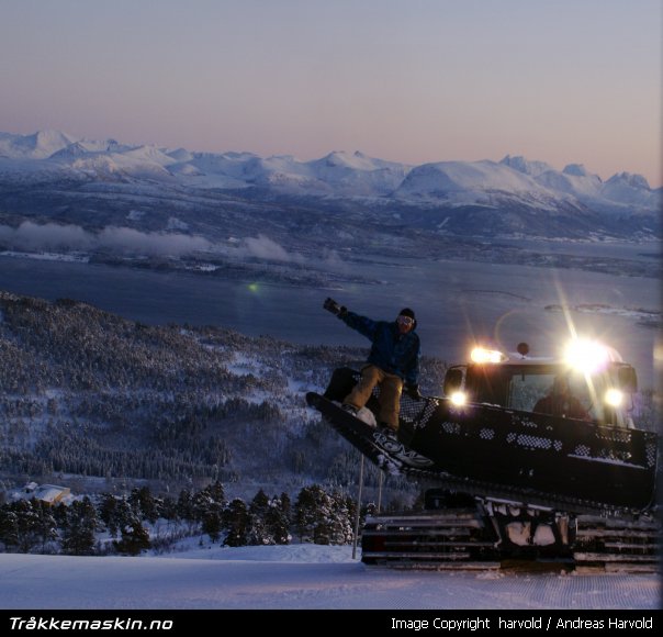 TRYKK FOR � LUKKE VINDUET