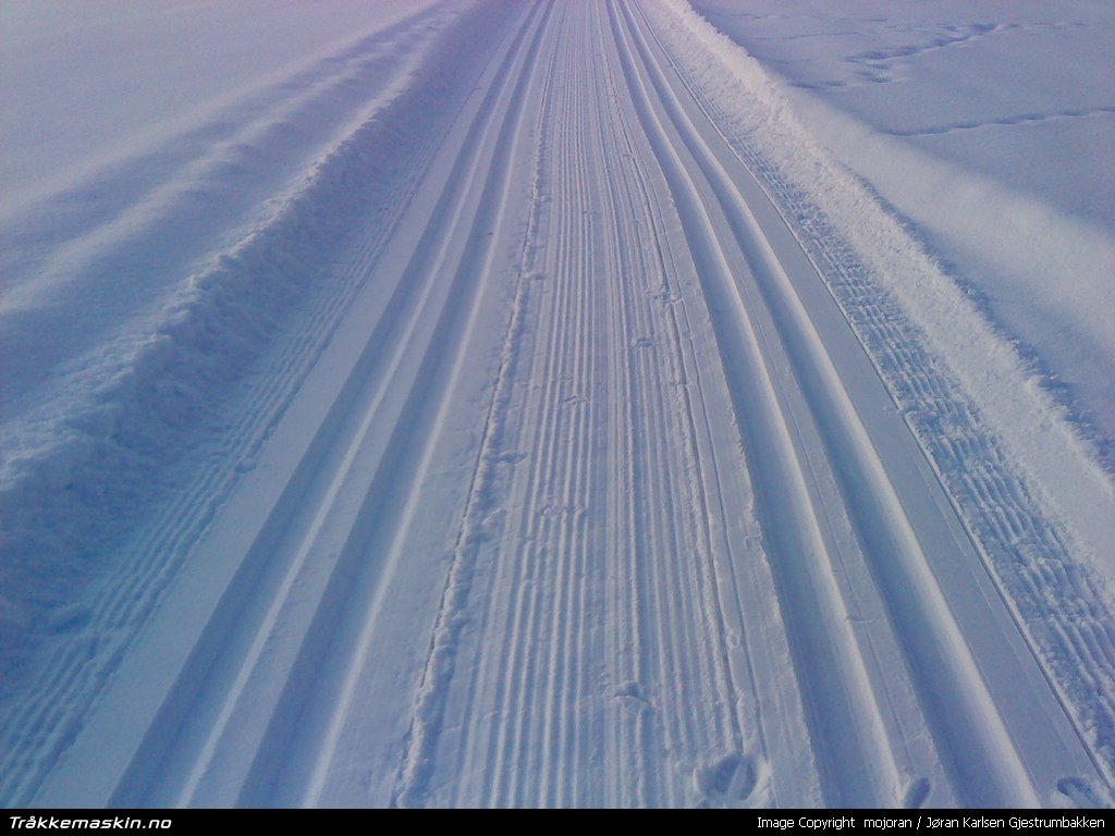 TRYKK FOR � LUKKE VINDUET