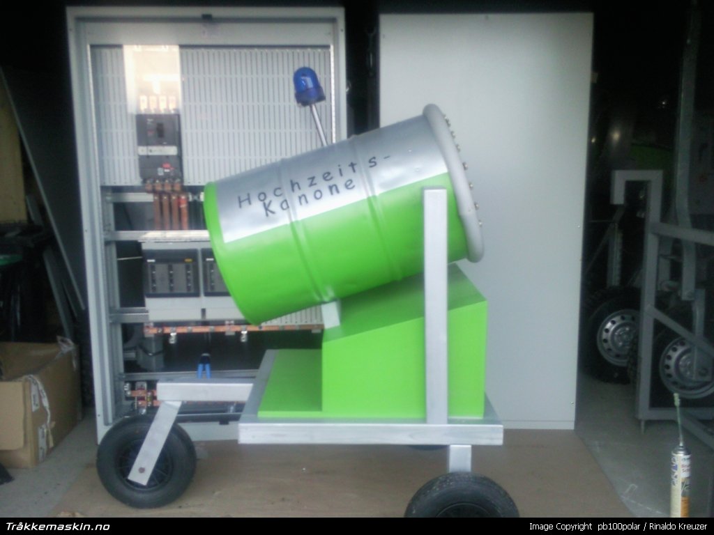 TRYKK FOR � LUKKE VINDUET