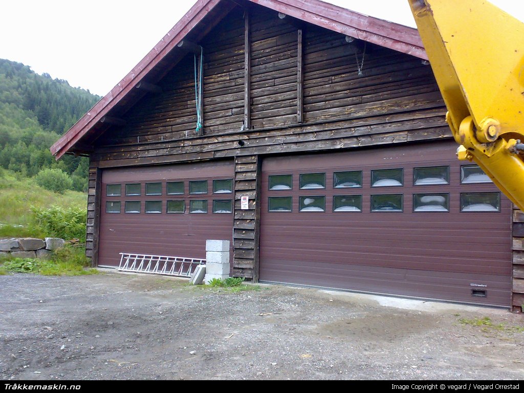 TRYKK FOR � LUKKE VINDUET