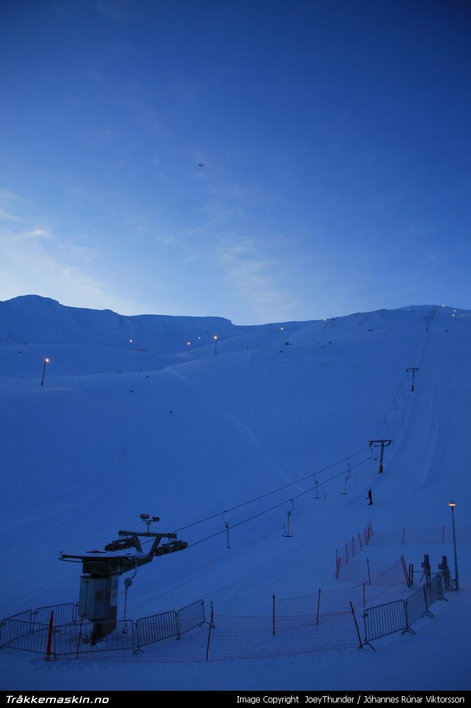 TRYKK FOR � LUKKE VINDUET