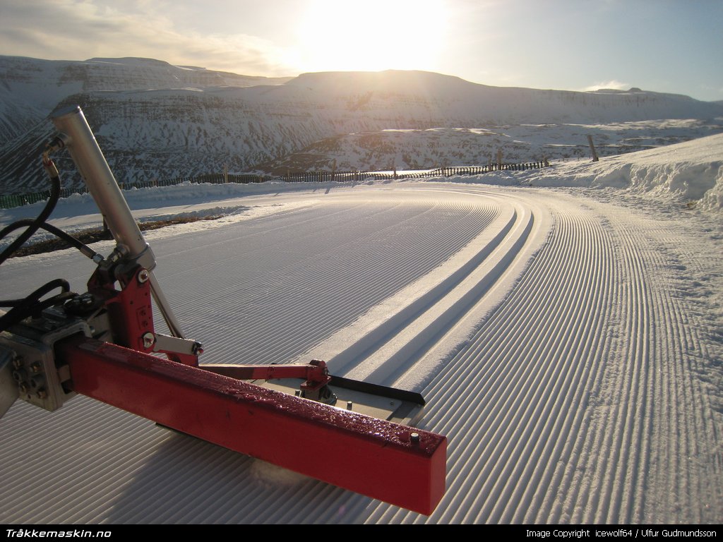TRYKK FOR � LUKKE VINDUET