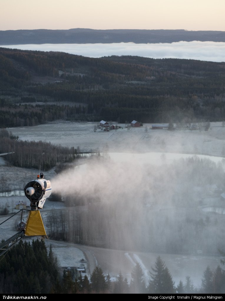 TRYKK FOR � LUKKE VINDUET