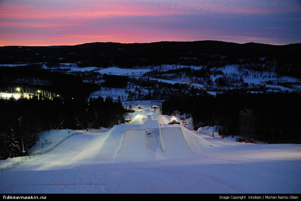 TRYKK FOR � LUKKE VINDUET
