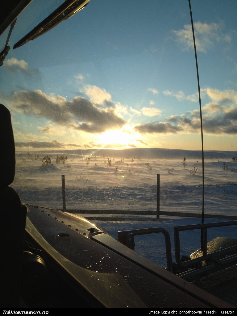 TRYKK FOR � LUKKE VINDUET