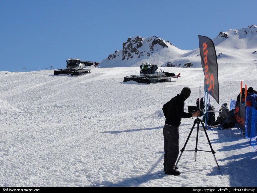 TRYKK FOR � LUKKE VINDUET