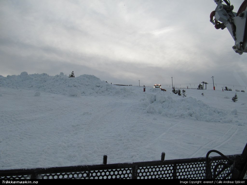 TRYKK FOR � LUKKE VINDUET