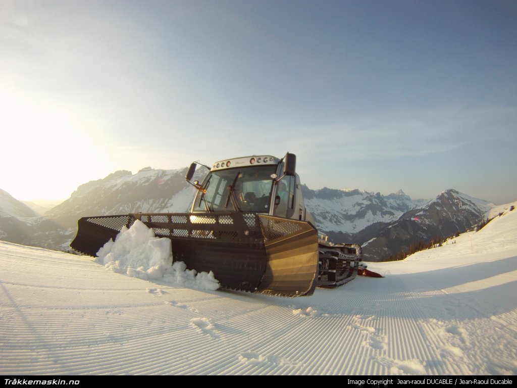 TRYKK FOR � LUKKE VINDUET