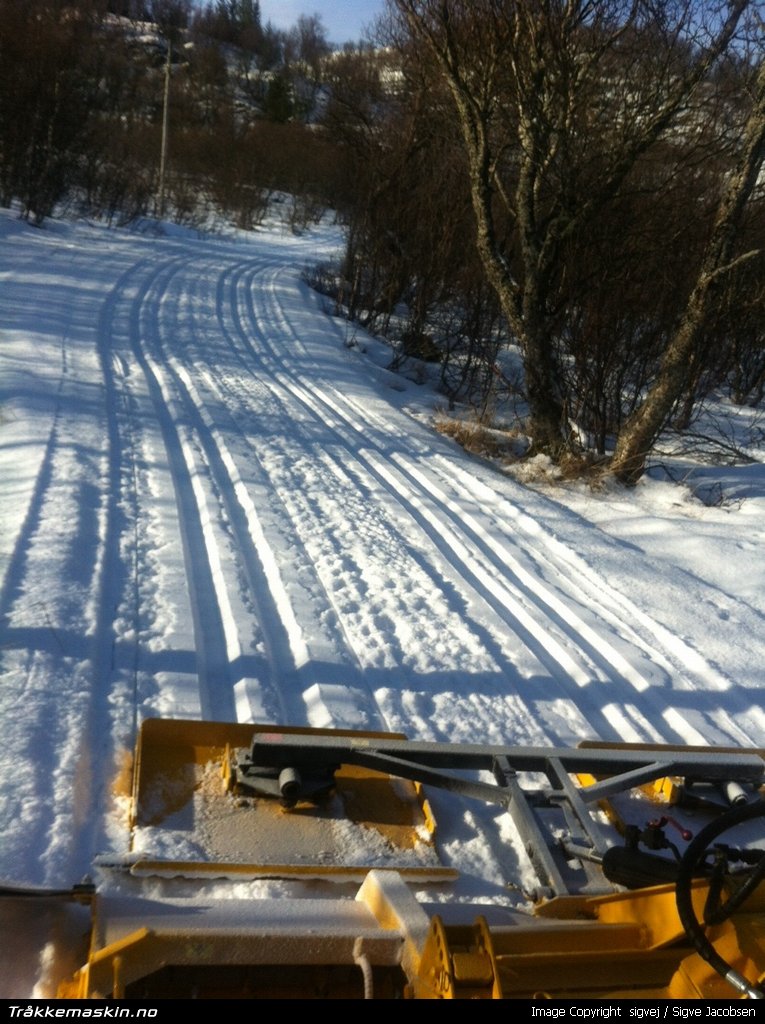 TRYKK FOR � LUKKE VINDUET