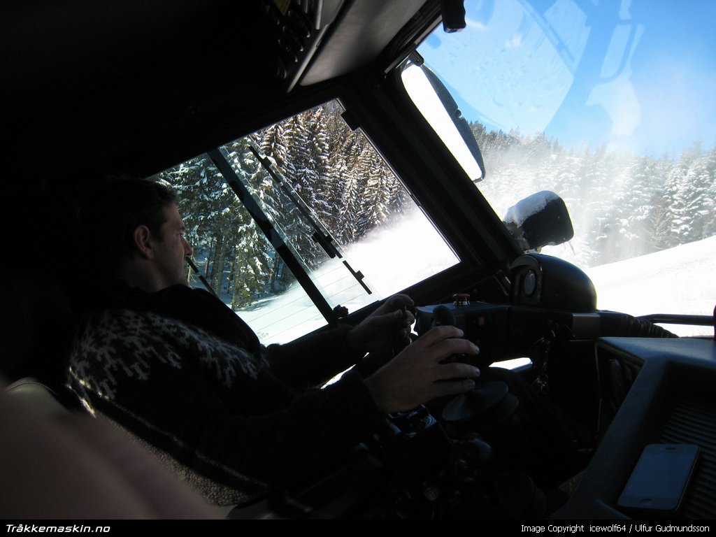 TRYKK FOR � LUKKE VINDUET