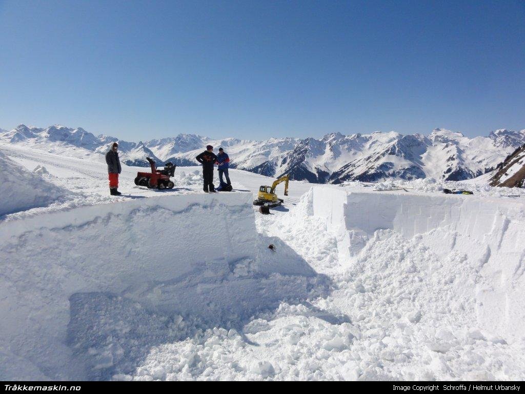 TRYKK FOR � LUKKE VINDUET