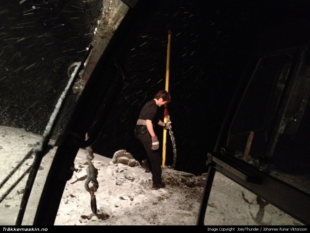 TRYKK FOR � LUKKE VINDUET