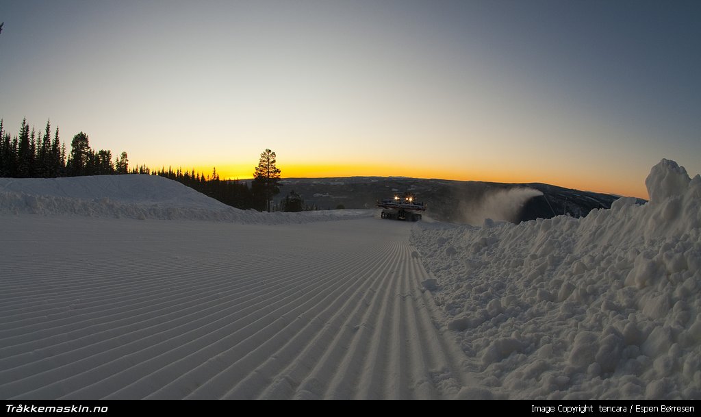 TRYKK FOR � LUKKE VINDUET