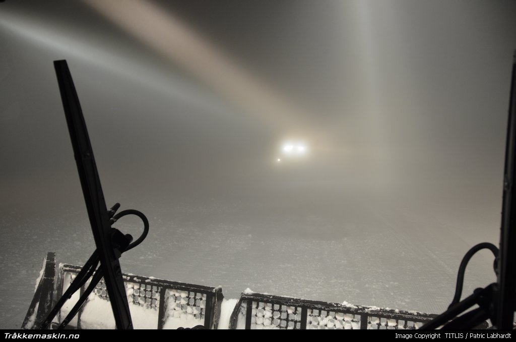 TRYKK FOR � LUKKE VINDUET