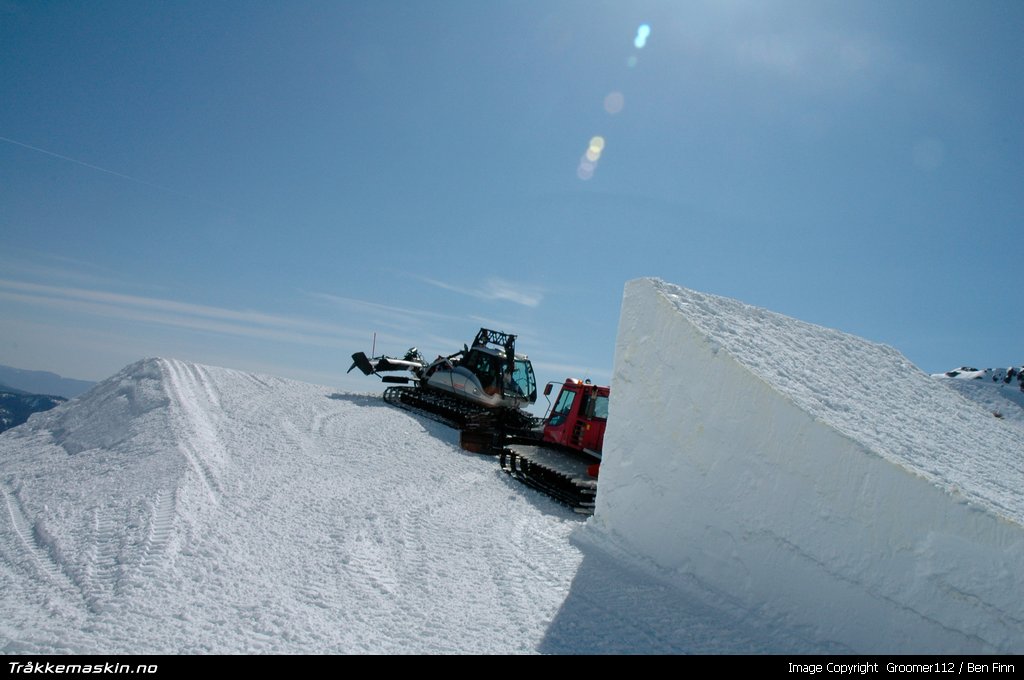 TRYKK FOR � LUKKE VINDUET