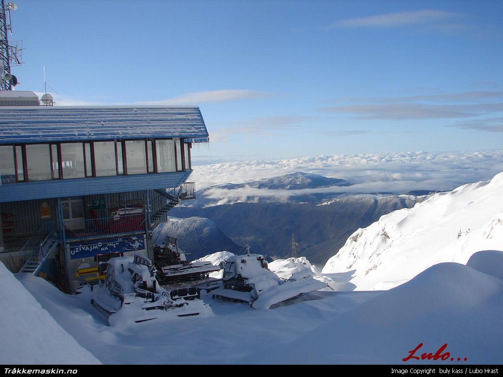 TRYKK FOR � LUKKE VINDUET