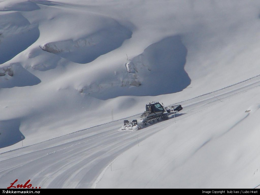 TRYKK FOR � LUKKE VINDUET