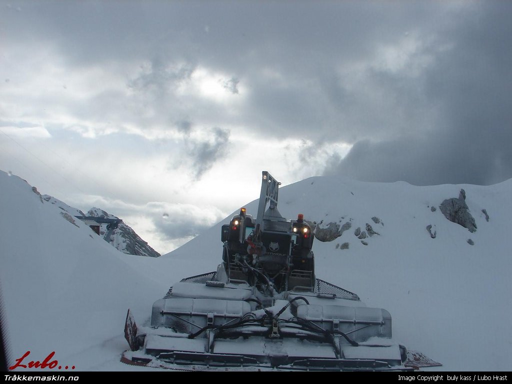 TRYKK FOR � LUKKE VINDUET