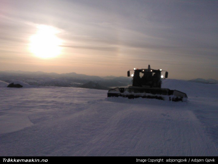 TRYKK FOR � LUKKE VINDUET