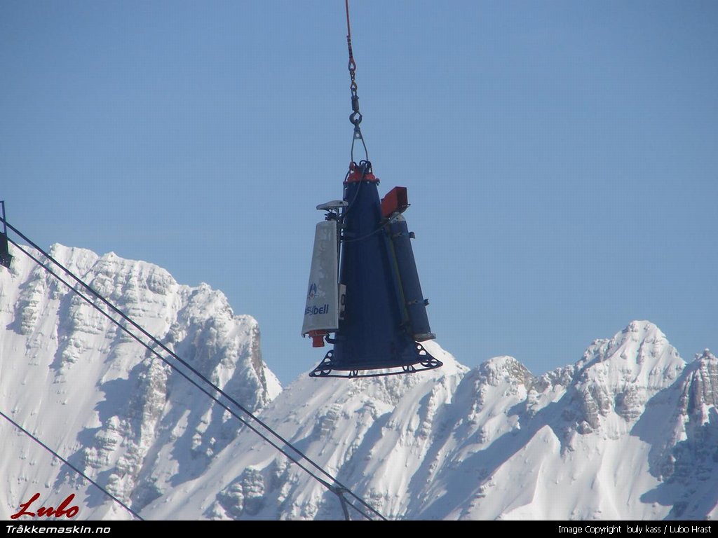 TRYKK FOR � LUKKE VINDUET