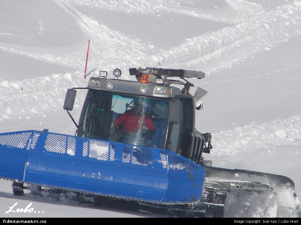 TRYKK FOR � LUKKE VINDUET