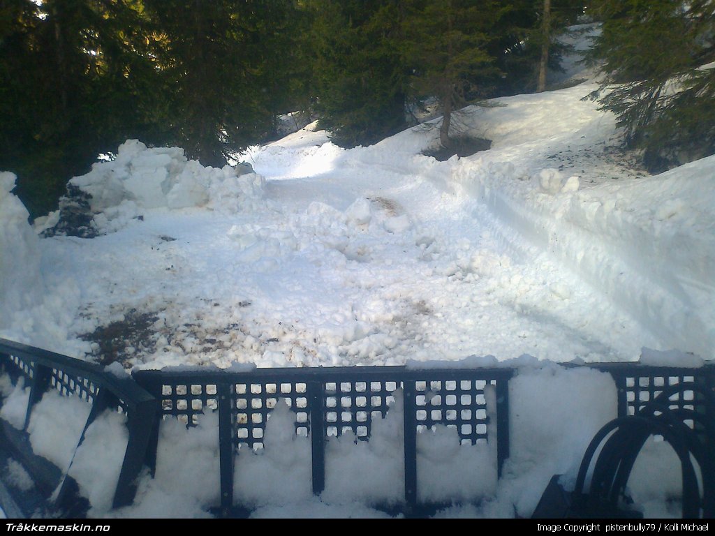 TRYKK FOR � LUKKE VINDUET