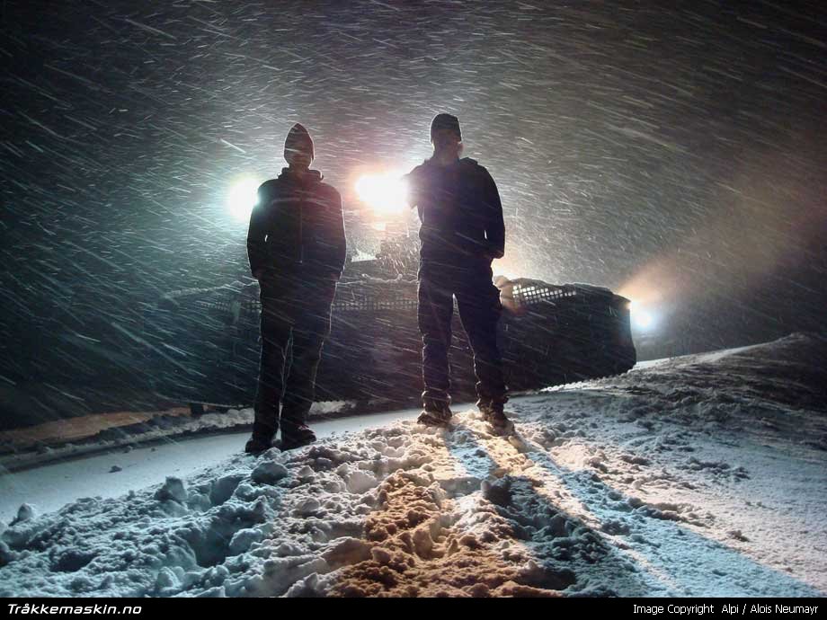 TRYKK FOR � LUKKE VINDUET